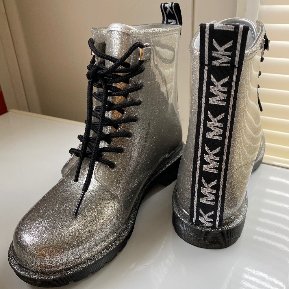 ‼️FREE MK RAIN BOOTS‼️